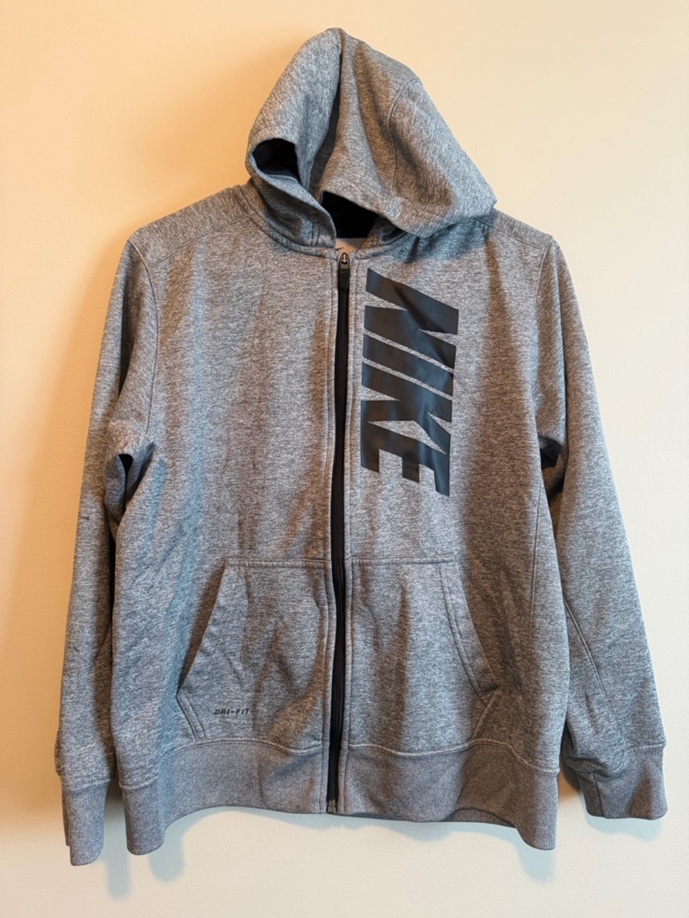 NIKE DRI FIT Boys Youth XL Hooded
Sweatshirt Full Zip Hoodie Heather
Grey Gray